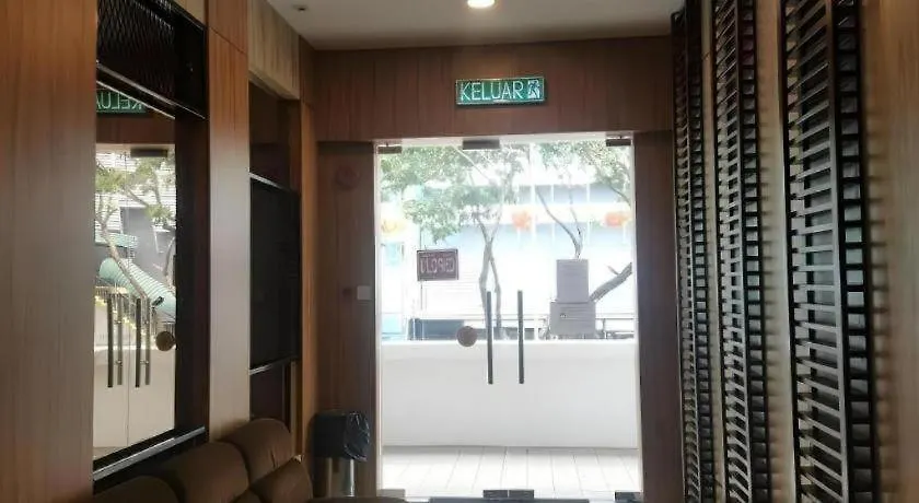 Hotel Holiday Kota Kinabalu 2*,  Malajsie